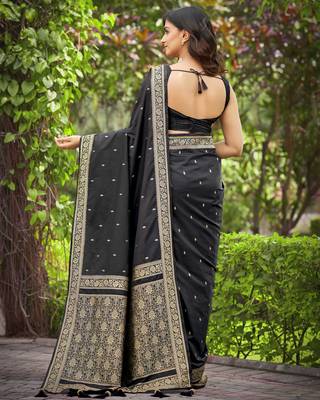 black saree with heavy jacquard work saree with blouse piece 2