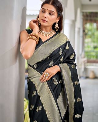 black saree with heavy jacquard work saree with blouse piece 3