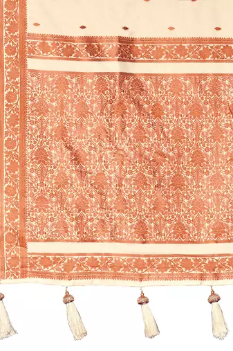creamy beige saree with heavy jacquard work saree with blouse piece