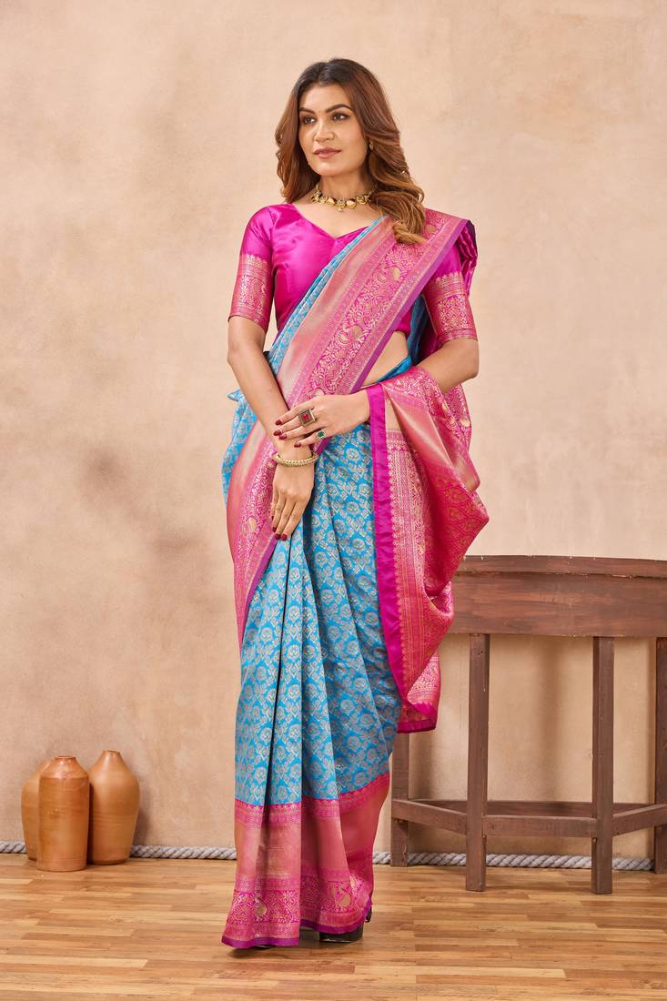 pink silk blend banarasi saree with unstitched blouse piece