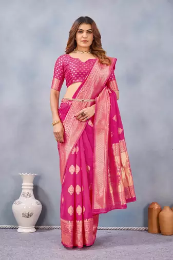 Pink silk blend banarasi saree with unstitched blouse piece
