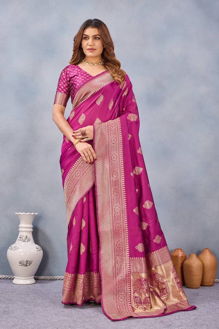 Wine silk blend banarasi saree with unstitched blouse piece