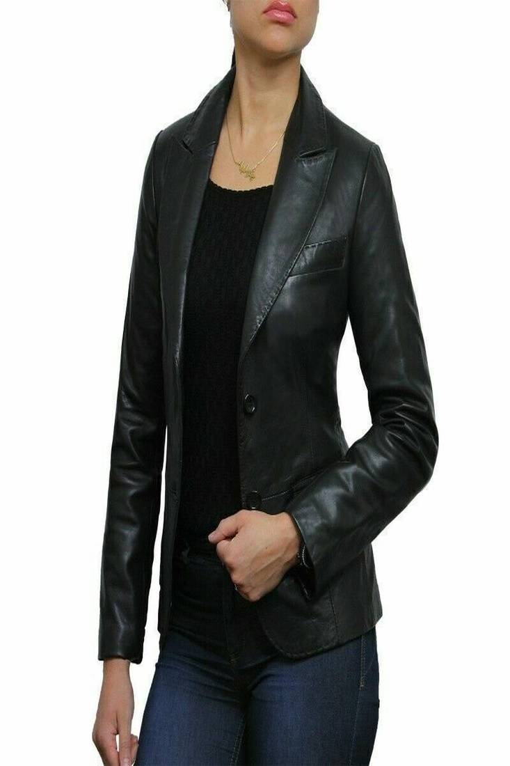 Women’s black lambskin leather jacket-plain look stylish black