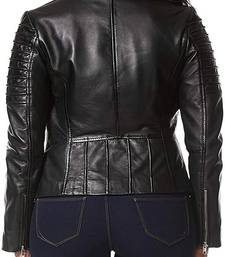 Women’s stylish look  black lambskin leather jacket- zipper detail