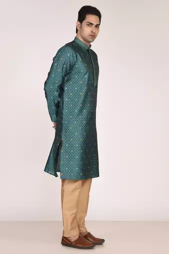 Men   s premium jacquard kurta with thread work