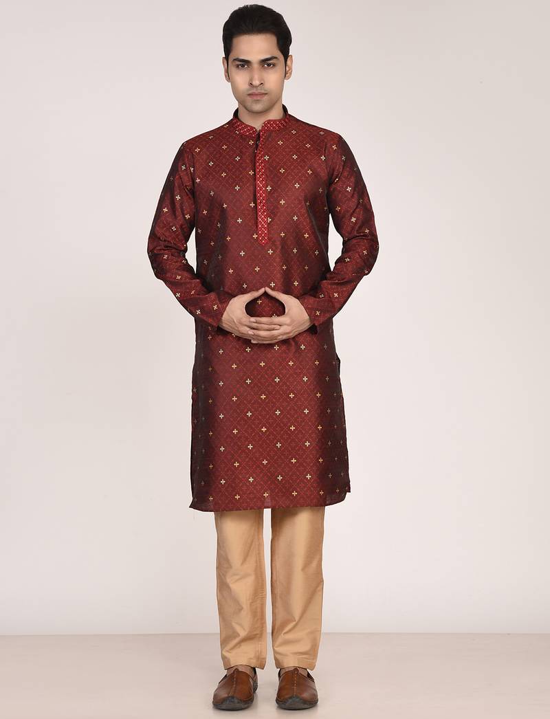 Men’s premium jacquard kurta with thread work