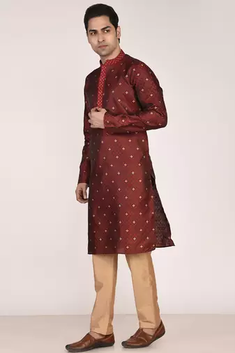 Men   s premium jacquard kurta with thread work