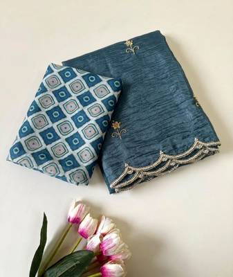 Grey Color handwork Silk Blend Saree 5