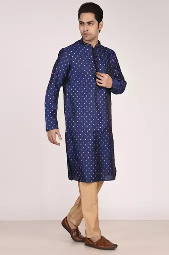 Men   s premium jacquard kurta with thread work