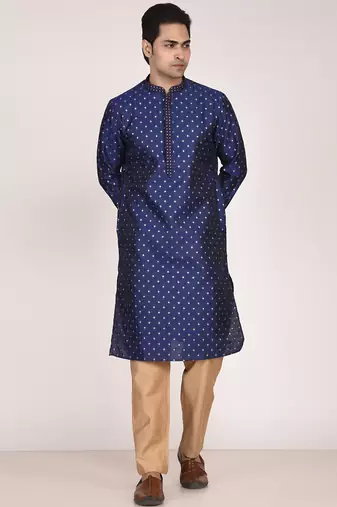 Men   s premium jacquard kurta with thread work