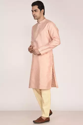 Men   s premium jacquard kurta with thread work