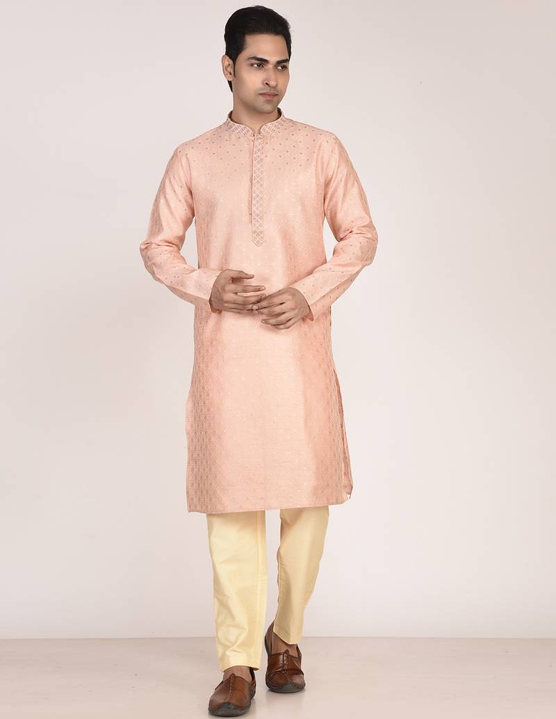 Men’s premium jacquard kurta with thread work