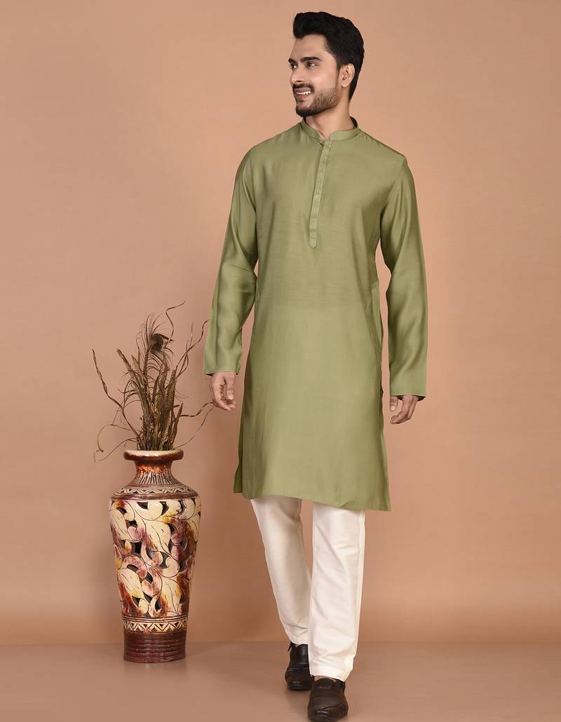 Men's solid silk straight kurta
