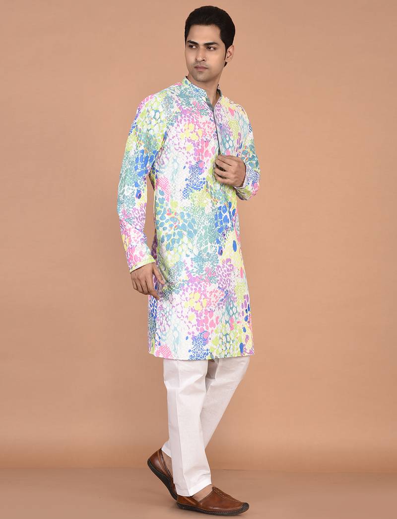 Men's silk blend printed kurta with mandarin collar
