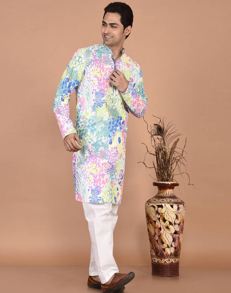 Men's silk blend printed kurta with mandarin collar