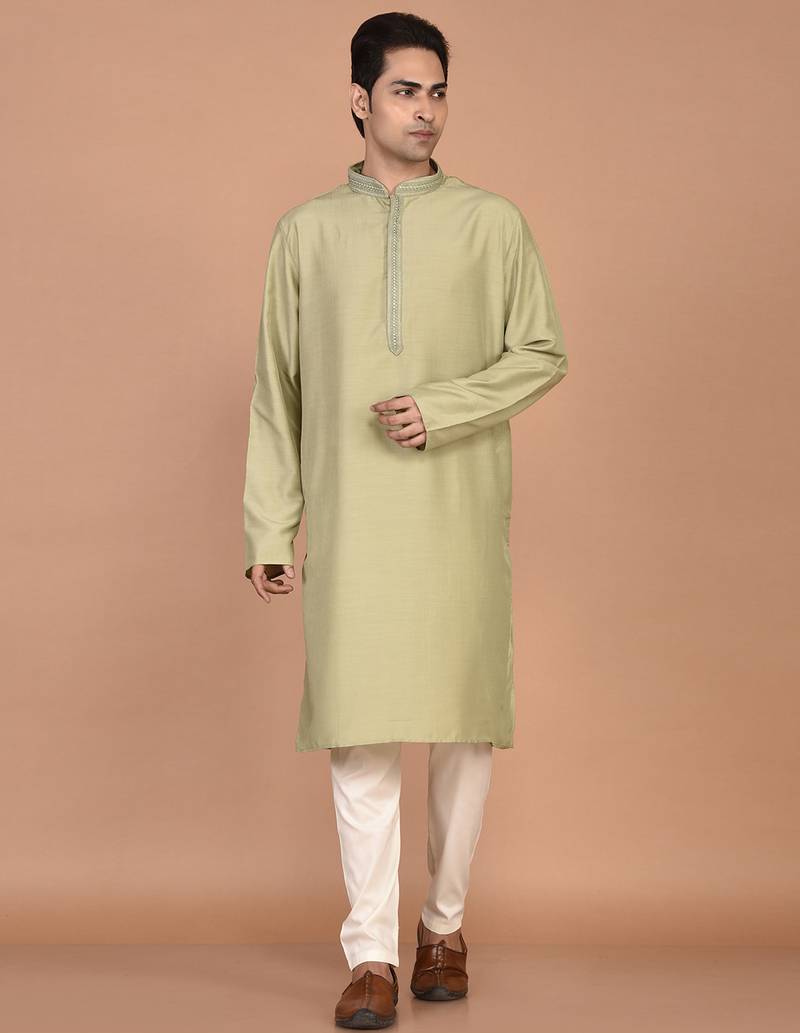 Men's premium silk kurta with regular thread work