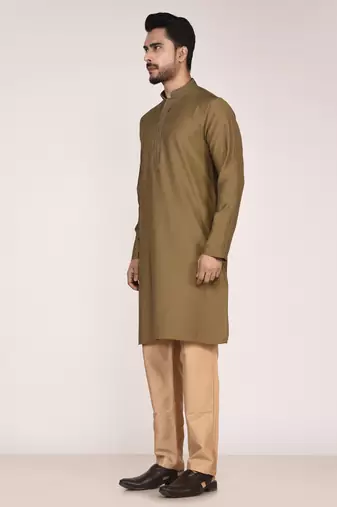 Men's premium silk kurta with regular thread work