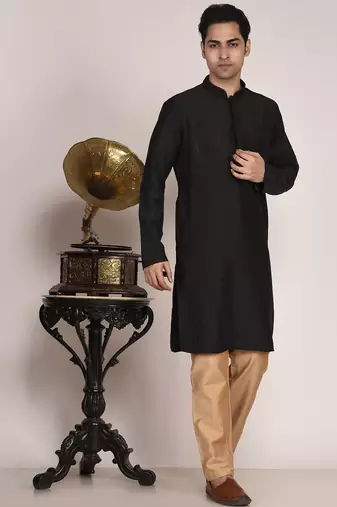 Men's premium silk kurta with regular thread work