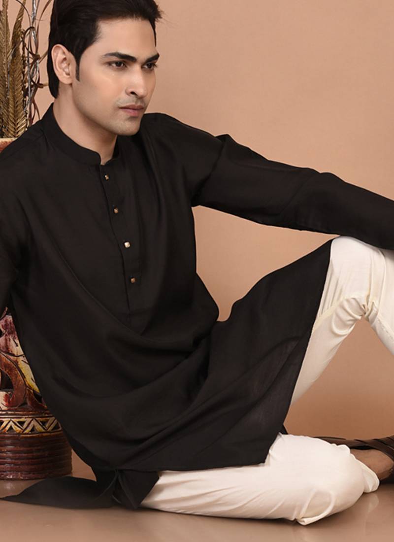 Men's solid silk straight kurta