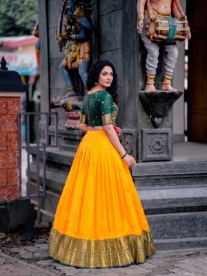 Women's Cotton Silk Jacquard Zari Work Lehenga Choli 3