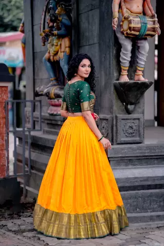 Women's Cotton Silk Jacquard Zari Work Lehenga Choli