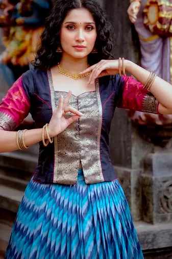 Women's Tasar Silk Leheriya Print Lehenga Choli Set