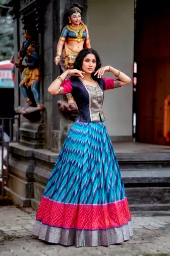 Women's Tasar Silk Leheriya Print Lehenga Choli Set