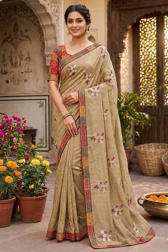 White chiffon saree with blouse
