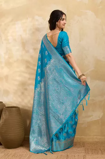 Turquoise Jacquard silk blend Rich Woven Zari Border Traditional Saree With Unstitched Blouse Piece