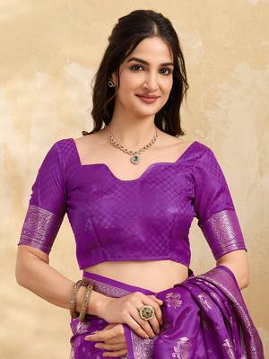 Purple Jacquard silk blend Rich Woven Zari Border Traditional Saree With Unstitched Blouse Piece 4