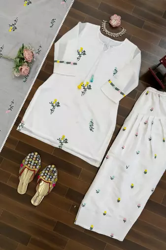 Elegant mull chanderi kurti farshi salwar set with dupatta