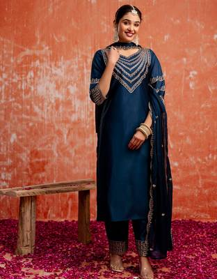 Floral embroidered viscose rayon v neck kurta trouser & dupatta set 1