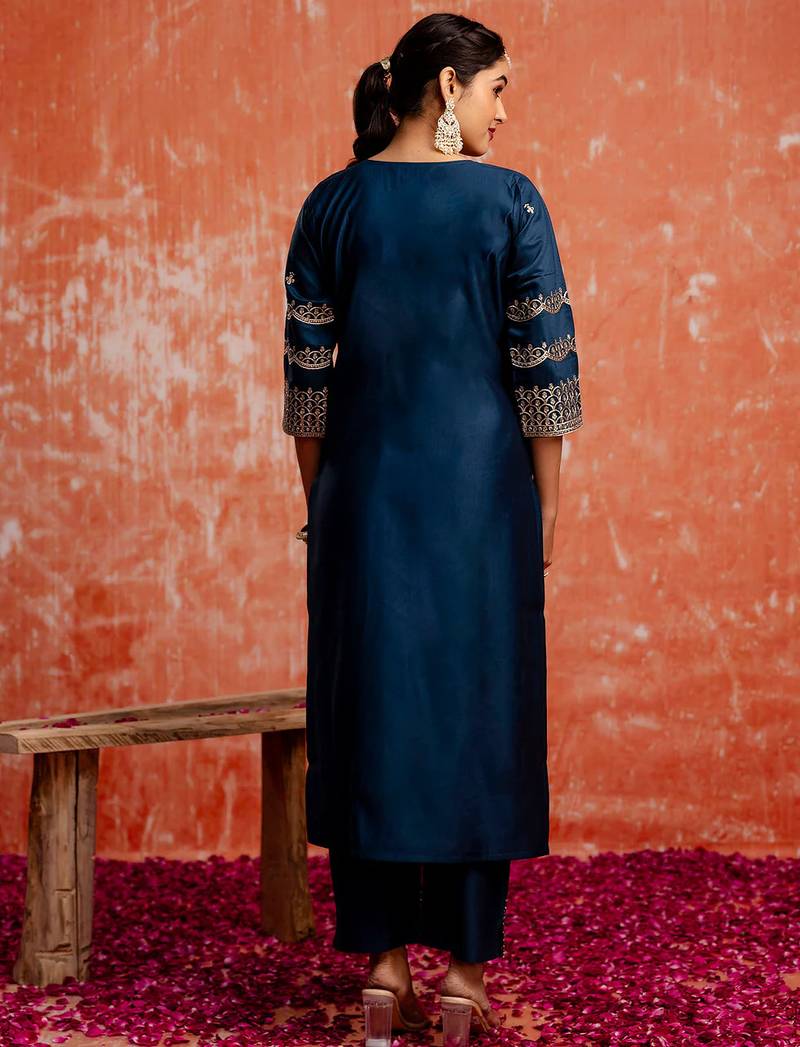 Floral embroidered viscose rayon v neck kurta trouser & dupatta set