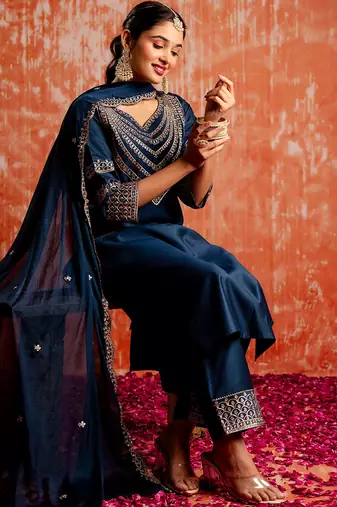 Floral embroidered viscose rayon v neck kurta trouser & dupatta set
