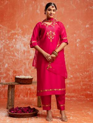 Floral embroidered viscose rayon v neck kurta trouser & dupatta set 1