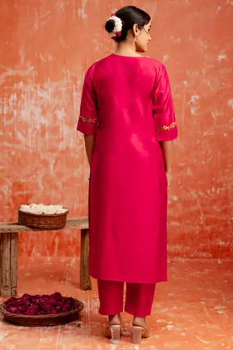 Floral embroidered viscose rayon v neck kurta trouser & dupatta set