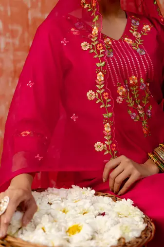 Floral embroidered viscose rayon v neck kurta trouser & dupatta set