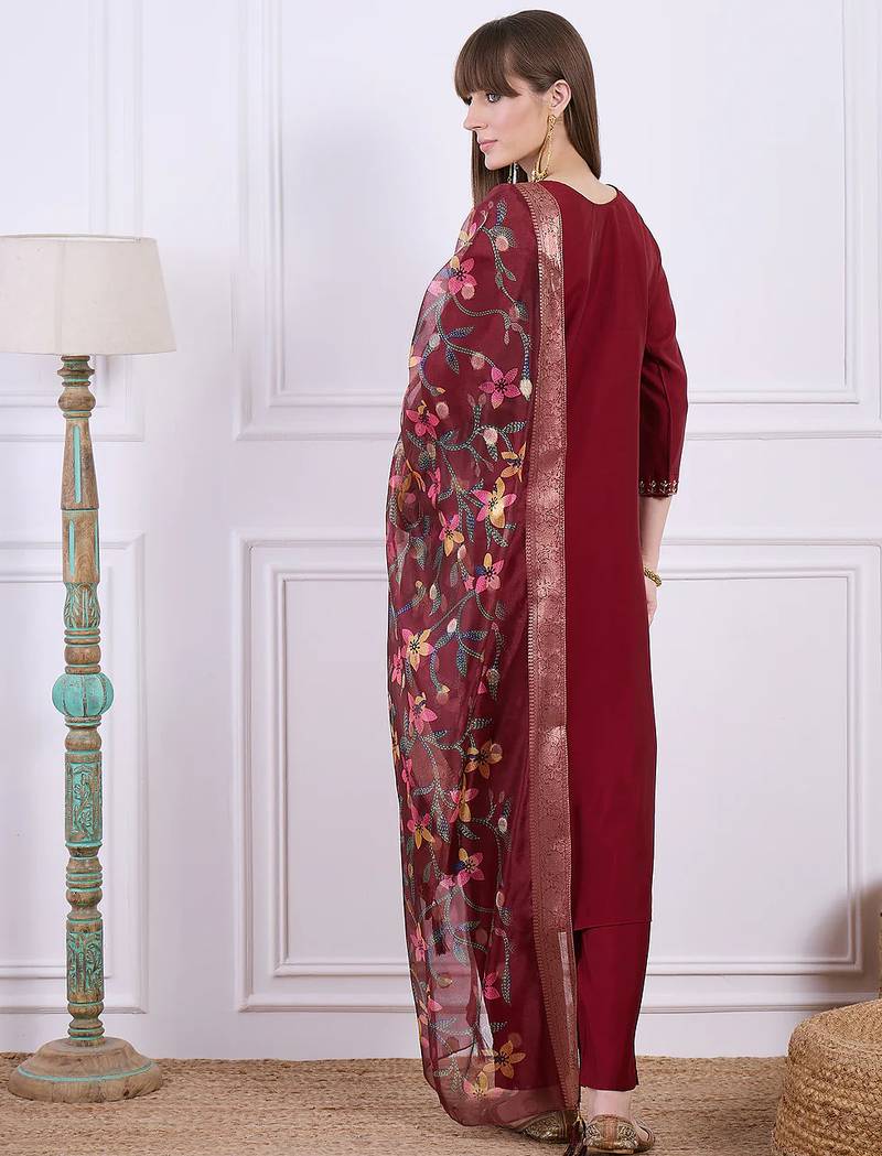 Floral embroidered silk blend v neck kurta trouser & dupatta set