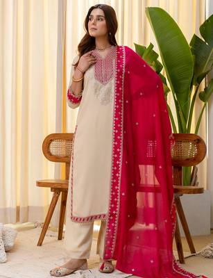 Floral embroidered chinon v neck kurta trouser & dupatta set 1