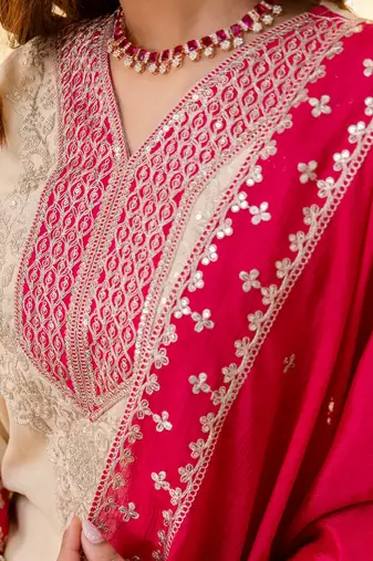 Floral embroidered chinon v neck kurta trouser & dupatta set