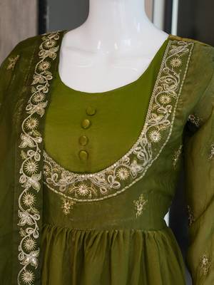 Gren embroidered salwar suit for womens 2
