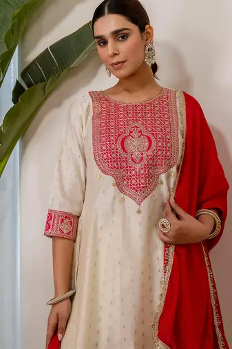 Floral embroidered chanderi silk blend round neck kurta trouser & dupatta set