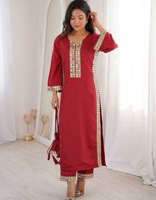 Stylish Maroon Mirror Laced Crepe Wedding Wear Kurti With Pant 2