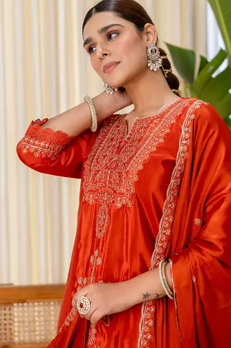 Floral embroidered silk blend blend round neck kurta trouser & dupatta set