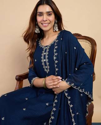 Floral embroidered vichitra silk blend round neck kurta trouser & dupatta set 4