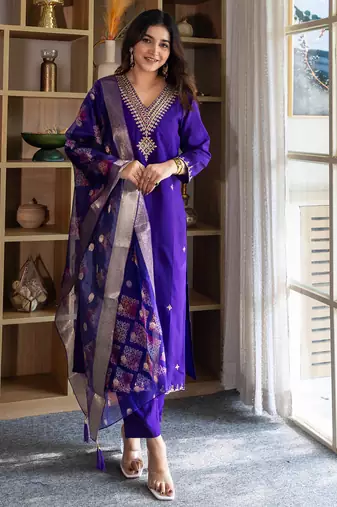 Floral embroidered silk blend blend v neck kurta trouser & dupatta set