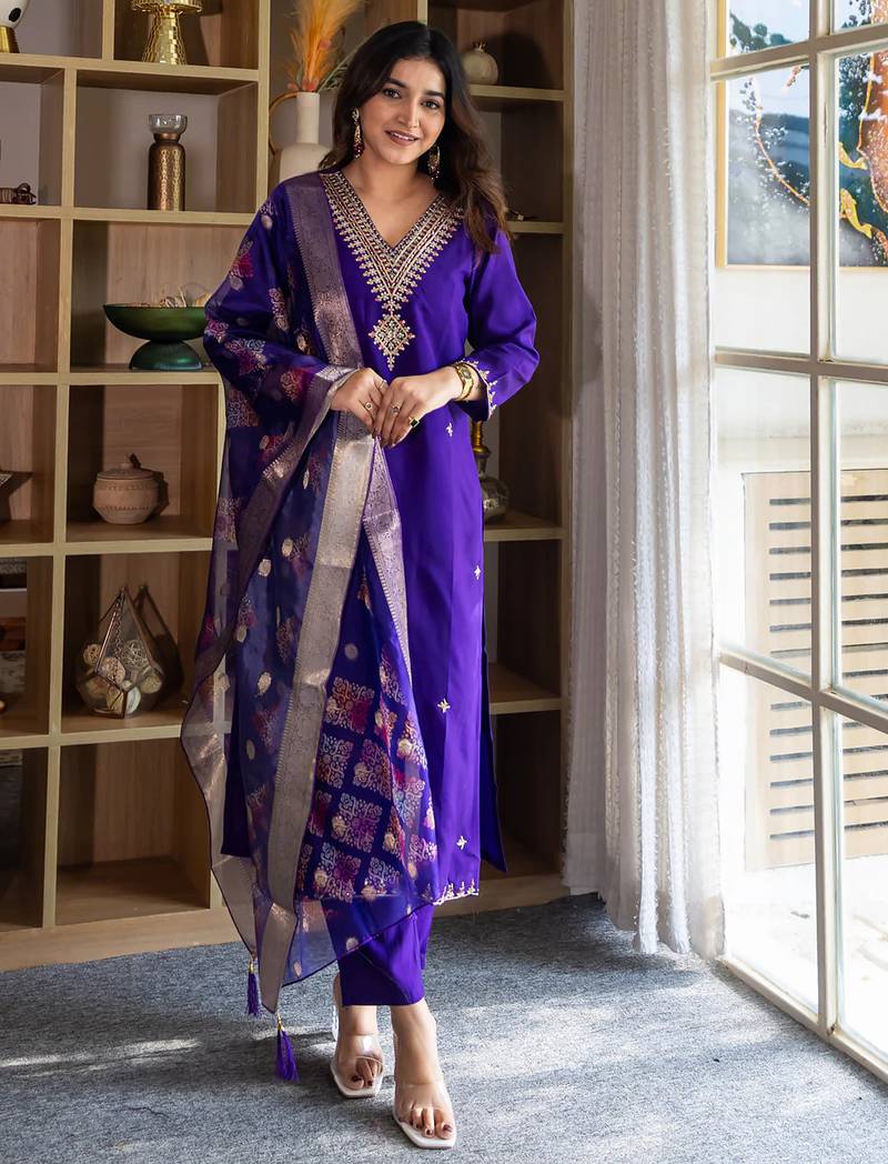 Floral embroidered silk blend v neck kurta trouser & dupatta set