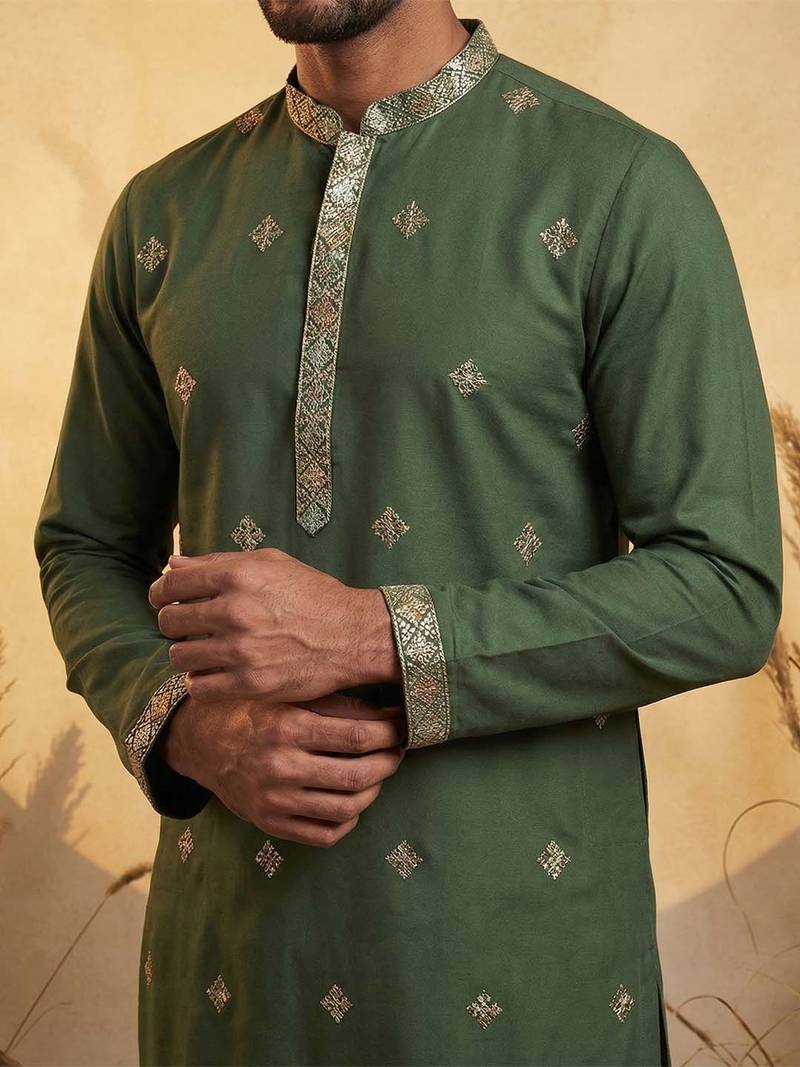 Mens silk blend green solid embroidered kurta with trousers