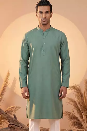 Mens green silk blend solid solid kurta with trousers