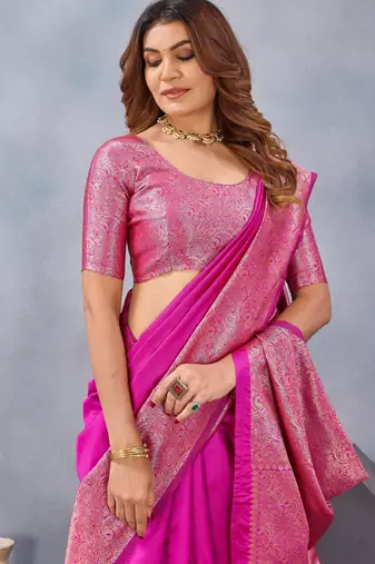 Pink silk blend banarasi saree with unstitched blouse piece